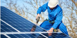 Installation Maintenance Panneaux Solaires Photovoltaïques à Servance